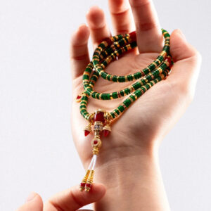 jadeite and gold diamond bracelet