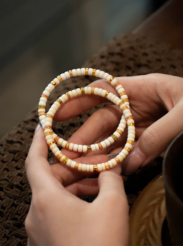 milk coffee amber and gold diamond bracelet