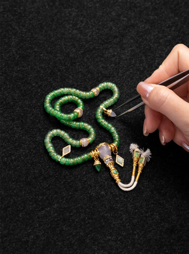 jadeite and gold diamond bracelet