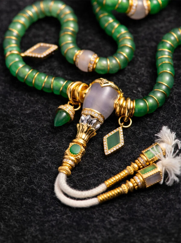 jadeite and gold diamond bracelet