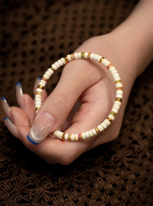 milk coffee amber and gold diamond bracelet