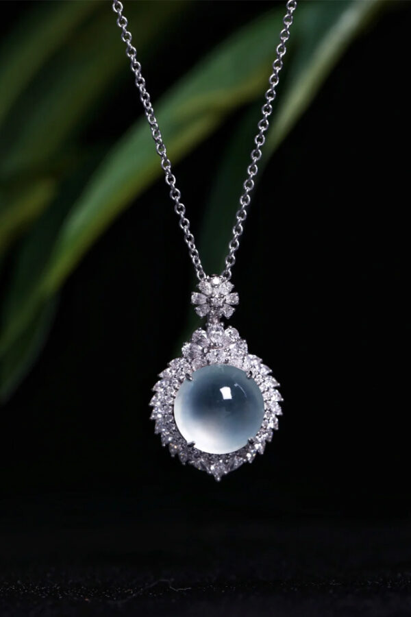 jadeite pendant