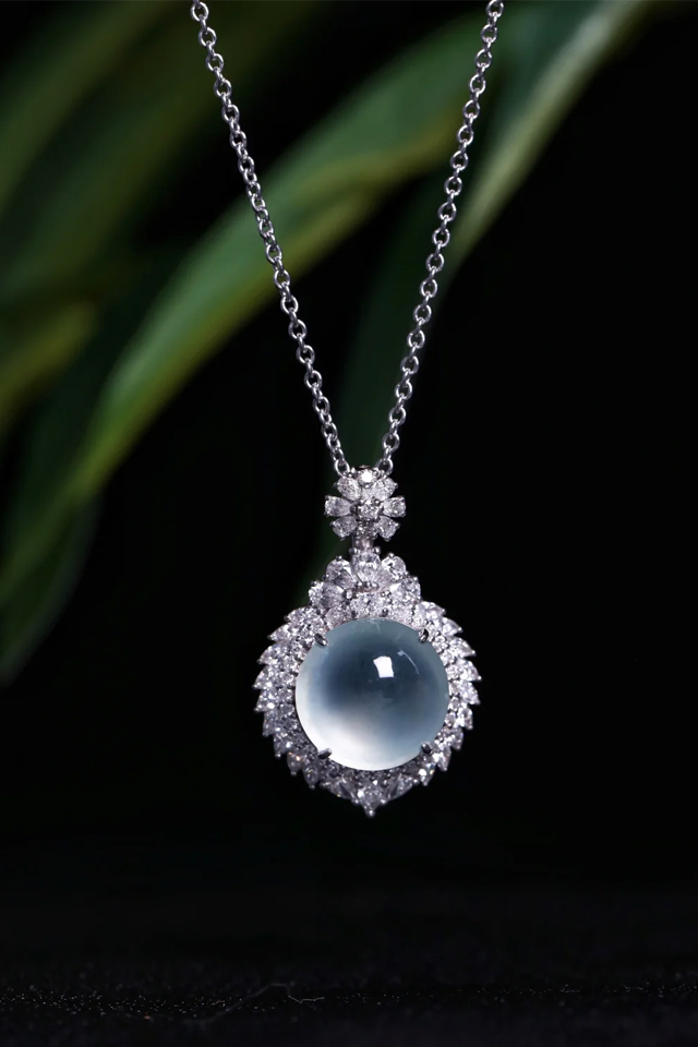 jadeite pendant