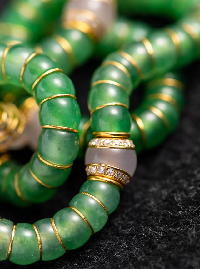 jadeite and gold diamond bracelet