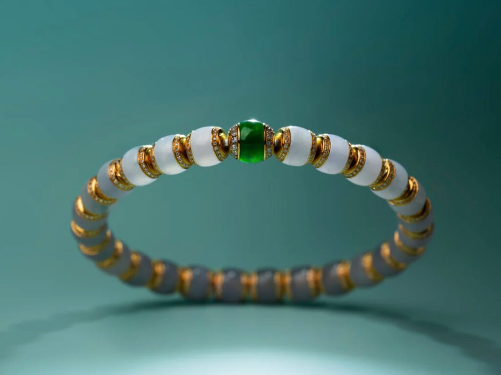 Jadeite Gold Diamond Bracelet