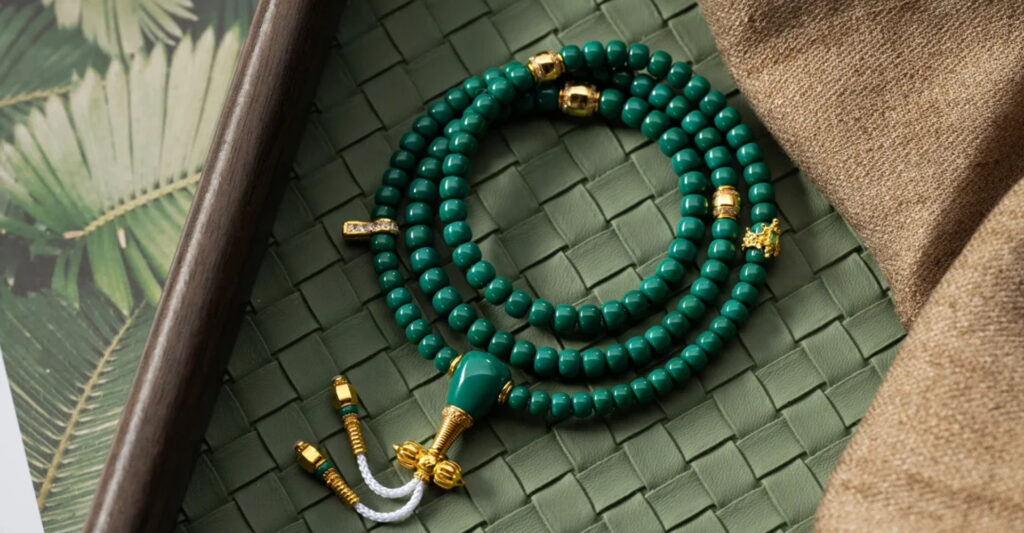 Turquoise and Gold Diamond Bracelet
