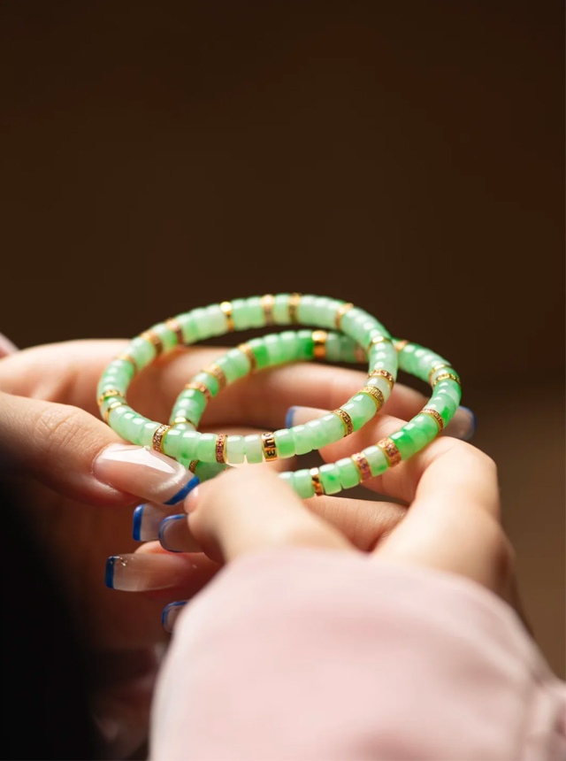 sweet green jadeite bracelet