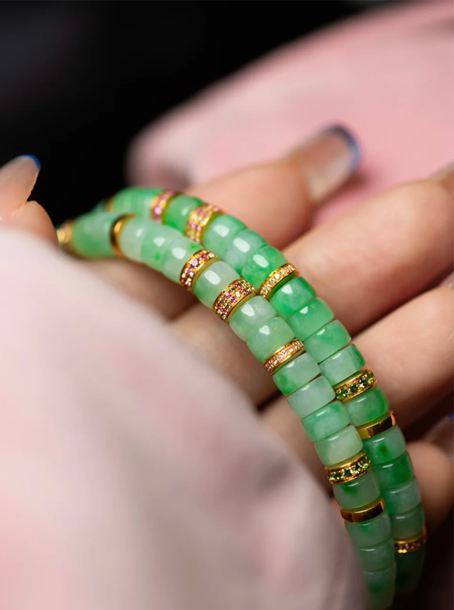 sweet green jadeite bracelet