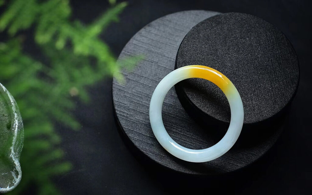 What color of Hetian jade is the most valuable? Hotan Jade Bracelet